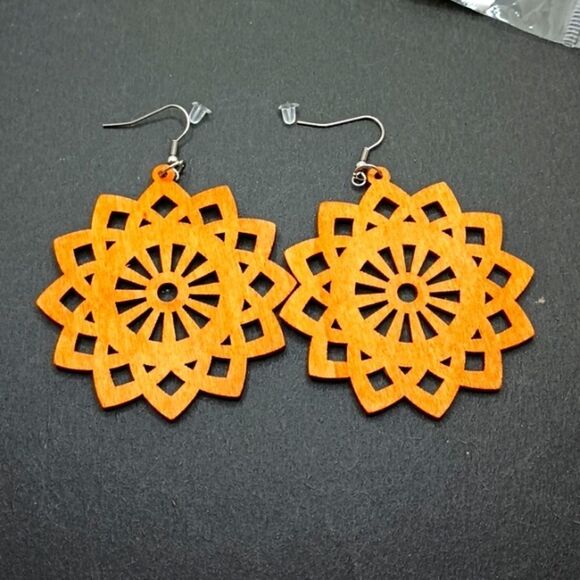 Jewelry - GEOMETRIC mandala shape wooden boho earrings